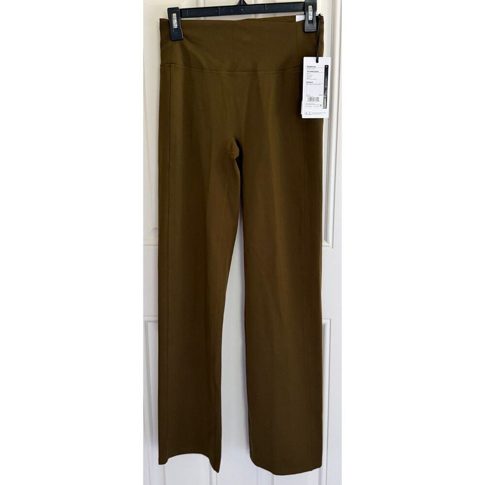 New! Calia Women's Essential Straight Leg Pant size M